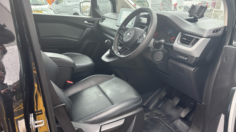 Nissan Townstar L1 Petrol 1.3 Tekna Van